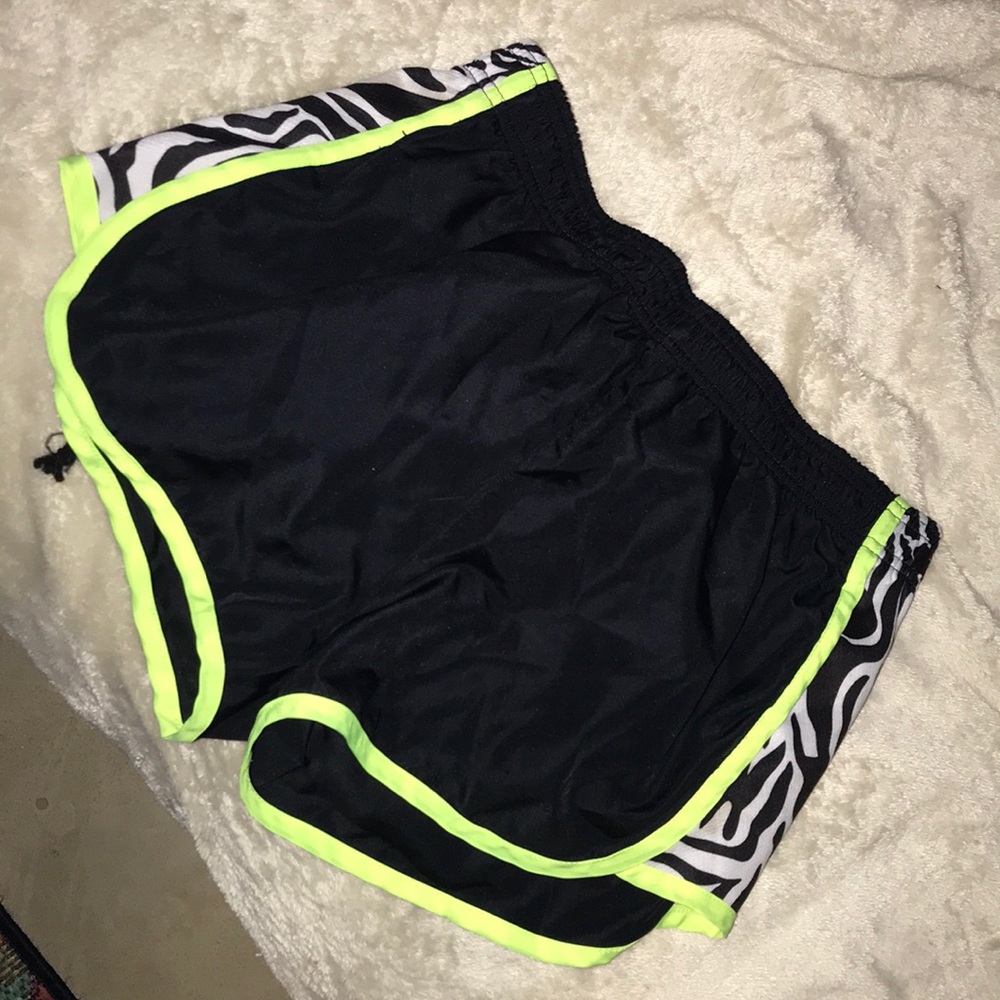 GYM SHORTS!!!💓